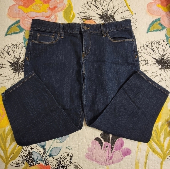 Loft Ladies Cropped Jeans - Picture 2 of 5